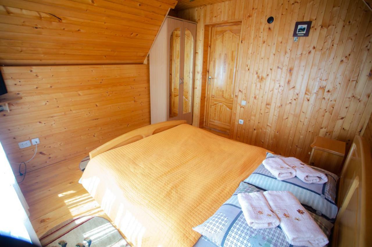 Synyogora Hotel ยาเรมชา ภายนอก รูปภาพ